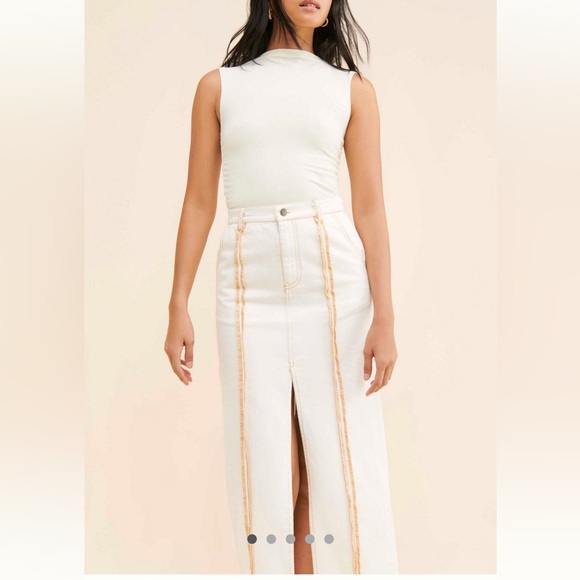 Anthropologie Midi Skirt- - Picture 4 of 6